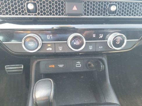 Used 2023 Honda Civic Sport image 6