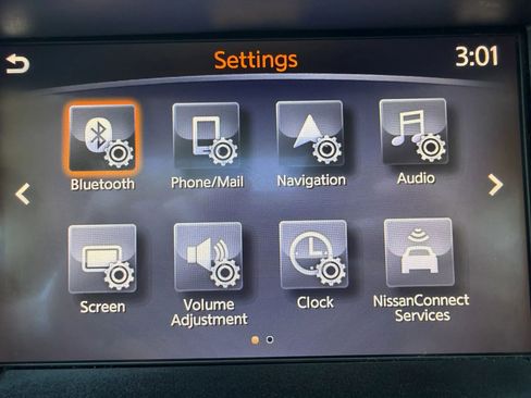 Used 2017 Nissan Pathfinder Platinum w/ Cargo Package image 21