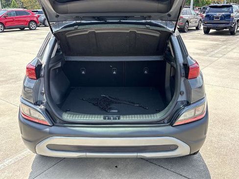 Used 2023 Hyundai Kona SE AWD/4WD image 28