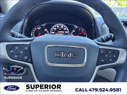 Used 2024 GMC Terrain Denali w/ Denali Premium Package AWD/4WD image 31