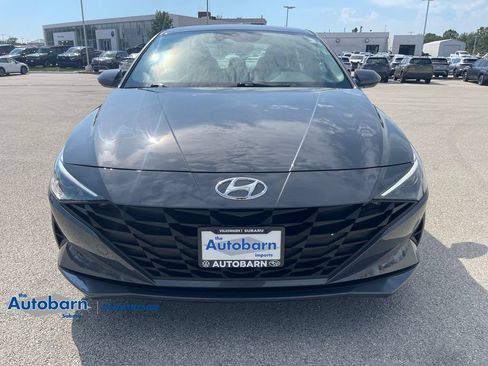 Used 2023 Hyundai Elantra SEL FWD image 8