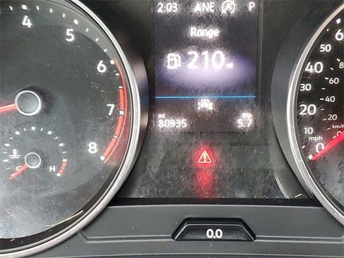 Used 2021 Volkswagen Tiguan SEL image 17