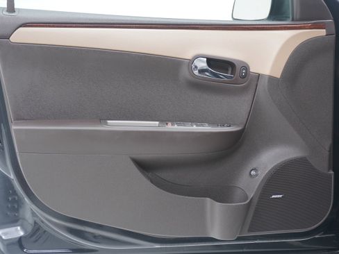 Used 2012 Chevrolet Malibu LTZ FWD image 13