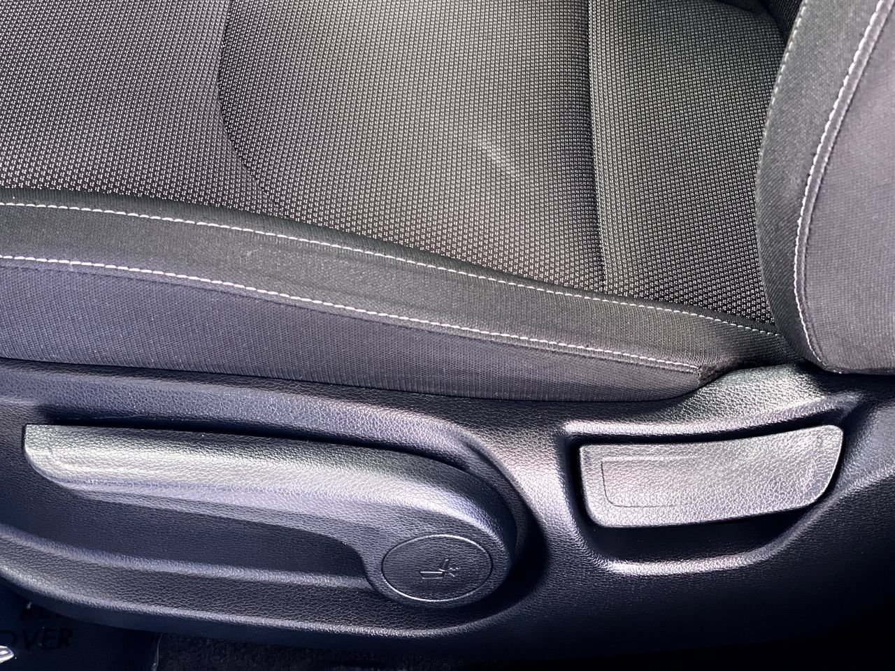 Certified 2024 Kia Forte LX FWD image 17