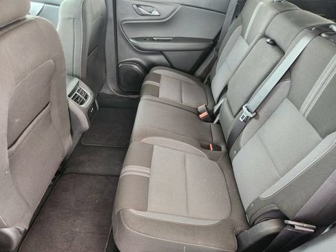 Used 2025 Chevrolet Blazer LT FWD image 30