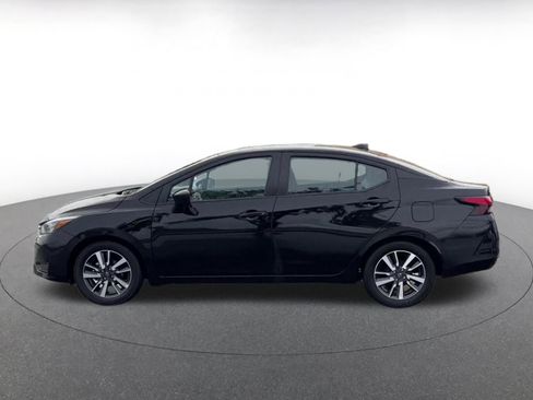 Used 2025 Nissan Versa SV FWD image 9