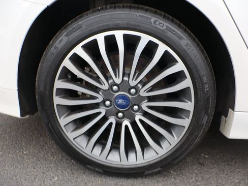 Used 2017 Ford Fusion Energi Titanium FWD image 44
