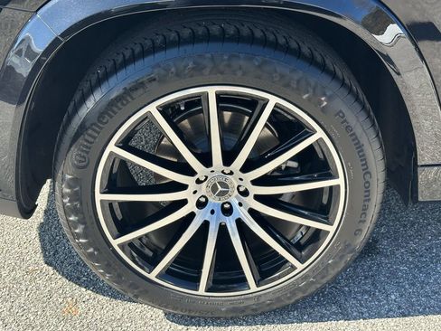 Certified 2025 Mercedes-Benz GLS 450 4MATIC image 20