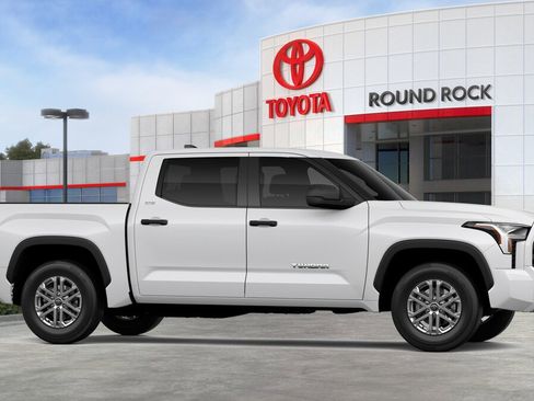 New 2026 Toyota Tundra SR5 image 13