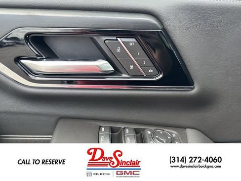 New 2026 GMC Yukon XL Denali AWD/4WD image 13