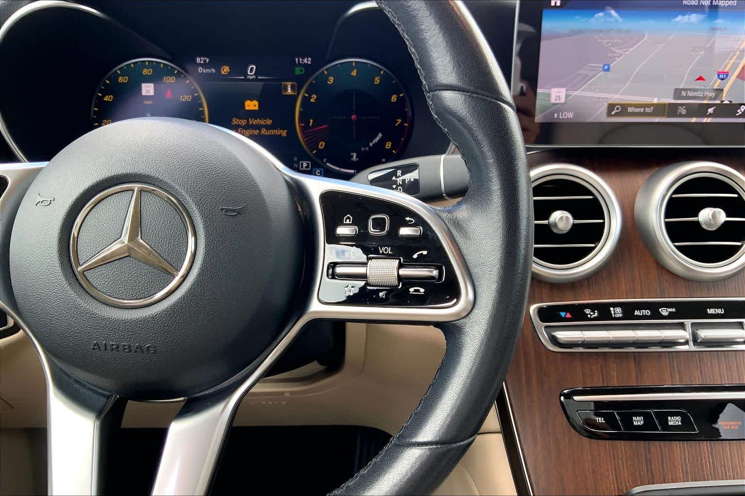 Used 2020 Mercedes-Benz GLC 300 image 25