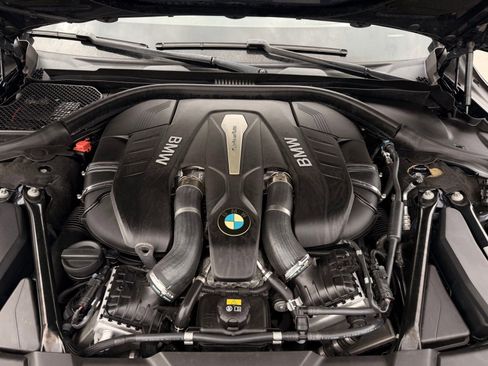 Used 2016 BMW 750i xDrive AWD/4WD image 93