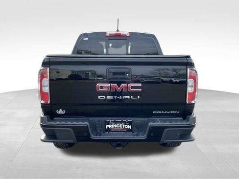 Used 2022 GMC Canyon Denali image 6
