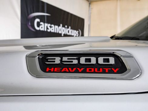 Used 2022 RAM 3500 Big Horn image 43
