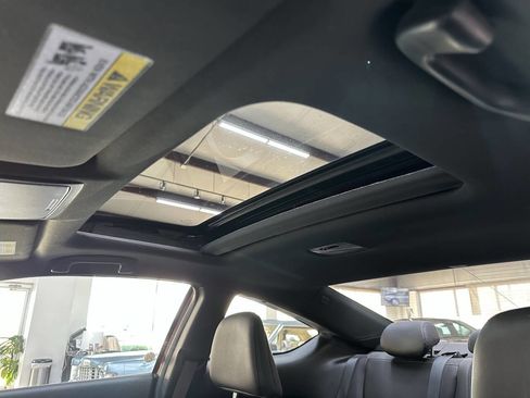 Used 2017 Honda Accord EX-L image 28