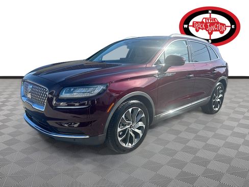 Used 2021 Lincoln Nautilus Reserve w/ Equipment Group 201A FWD image 3