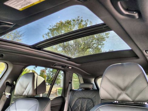 Used 2026 BMW X5 M60i image 19