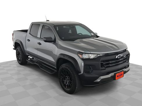 Certified 2025 Chevrolet Colorado Trail Boss AWD/4WD image 1