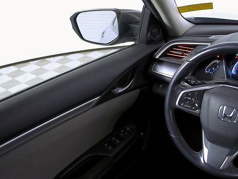 Used 2018 Honda Civic EX-T image 19