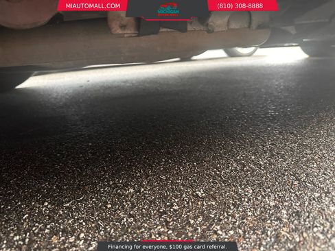 Used 1997 Cadillac De Ville Sedan w/ Comfort/Convenience Pkg image 23