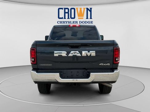 Used 2026 RAM 2500 Big Horn AWD/4WD image 4