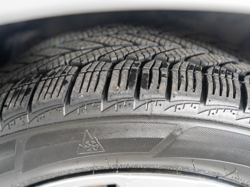 Used 2010 Subaru Impreza 2.5i AWD/4WD image 22