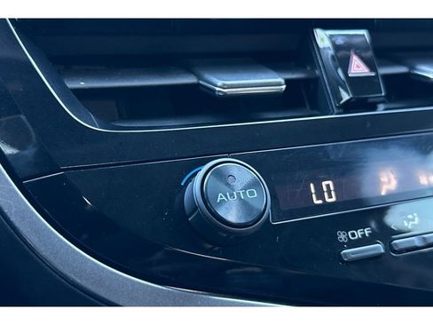 Used 2021 Toyota Camry SE FWD image 28