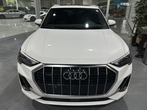 Used 2022 Audi Q3 2.0T Premium AWD/4WD image 14