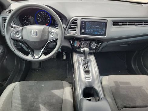 Certified 2022 Honda HR-V Sport image 16