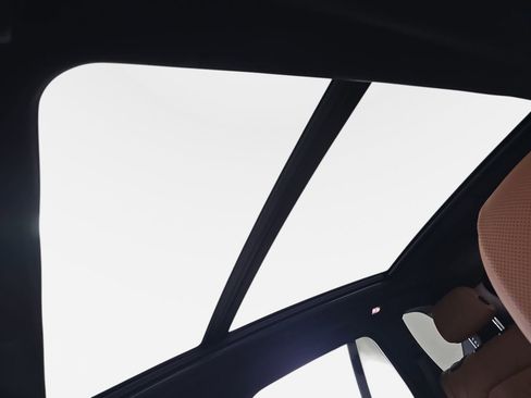 Used 2023 BMW X5 sDrive40i w/ Premium Package image 29