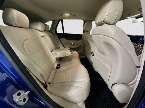 Used 2022 Mercedes-Benz GLC 300 4MATIC image 26