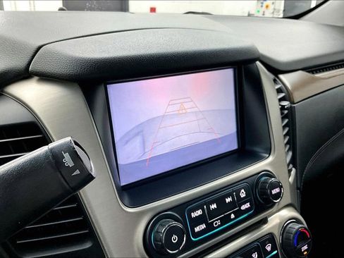 Used 2018 GMC Yukon XL Denali image 30