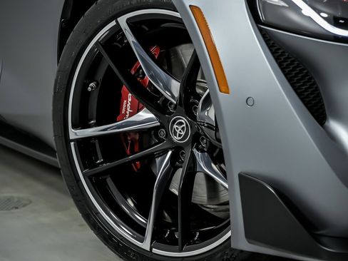 Used 2022 Toyota Supra Premium image 3