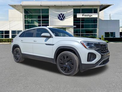 New 2026 Volkswagen Atlas Cross Sport SE