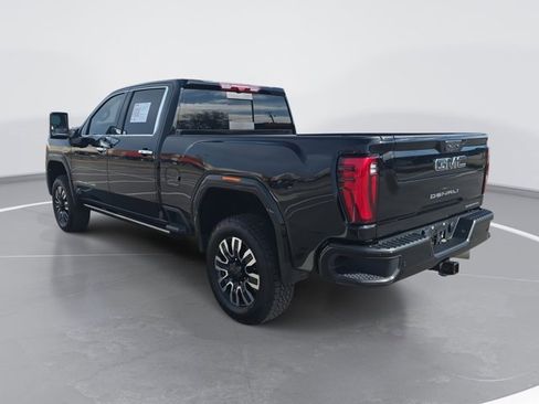 Used 2024 GMC Sierra 2500 Denali Ultimate w/ Max Trailering Package image 5