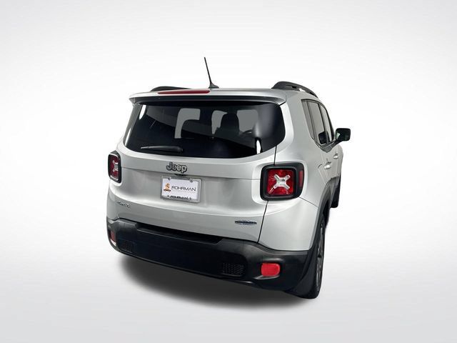 Used 2017 Jeep Renegade Latitude w/ Cold Weather Group AWD/4WD image 35