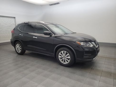 Used 2020 Nissan Rogue S w/ Special Edition Package FWD image 11
