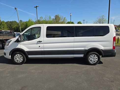 Certified 2023 Ford Transit 350 XLT RWD image 11