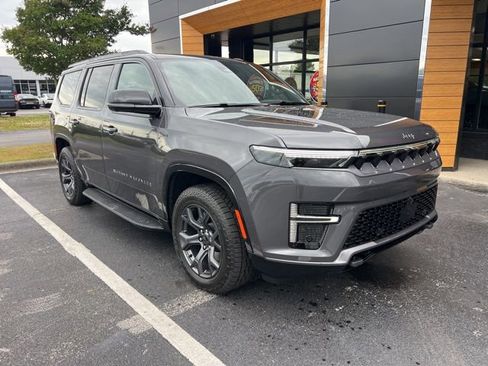 New 2026 Jeep Grand Wagoneer 4WD image 1