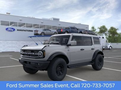 New 2026 Ford Bronco Outer Banks w/ Sasquatch Package