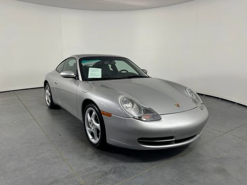 Used 2001 Porsche 911 Carrera 4 AWD/4WD image 9