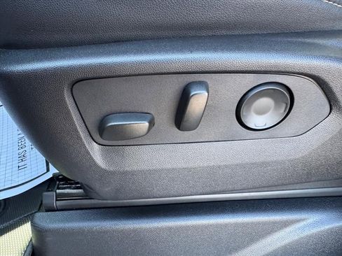 Used 2024 Chevrolet Suburban Premier w/ Premium Package image 19