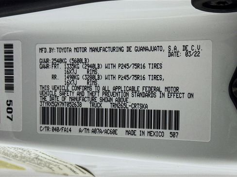 Used 2022 Toyota Tacoma SR image 36