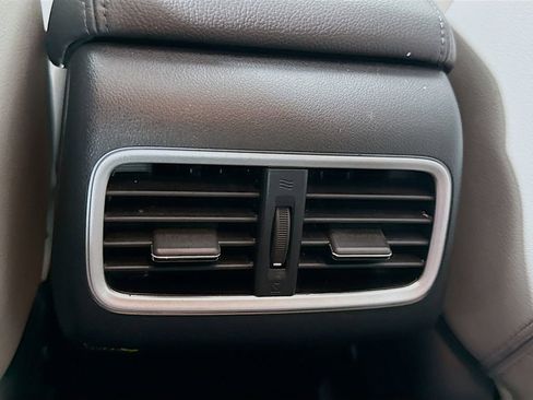 Used 2016 Honda CR-V Touring image 25