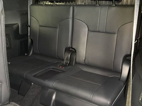 New 2026 Lexus LX 700h Luxury image 8