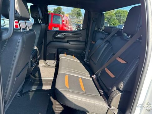 Used 2025 GMC Sierra 1500 AT4 AWD/4WD image 22