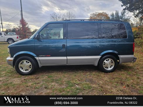 Used 1999 Chevrolet Astro AWD Passenger image 6