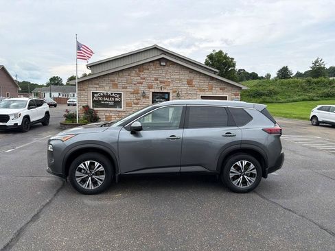 Used 2023 Nissan Rogue SV w/ SV Premium B Package AWD/4WD image 2