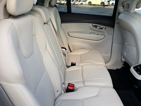 Used 2020 Volvo XC90 T5 Momentum w/ Protection Package Premier image 48