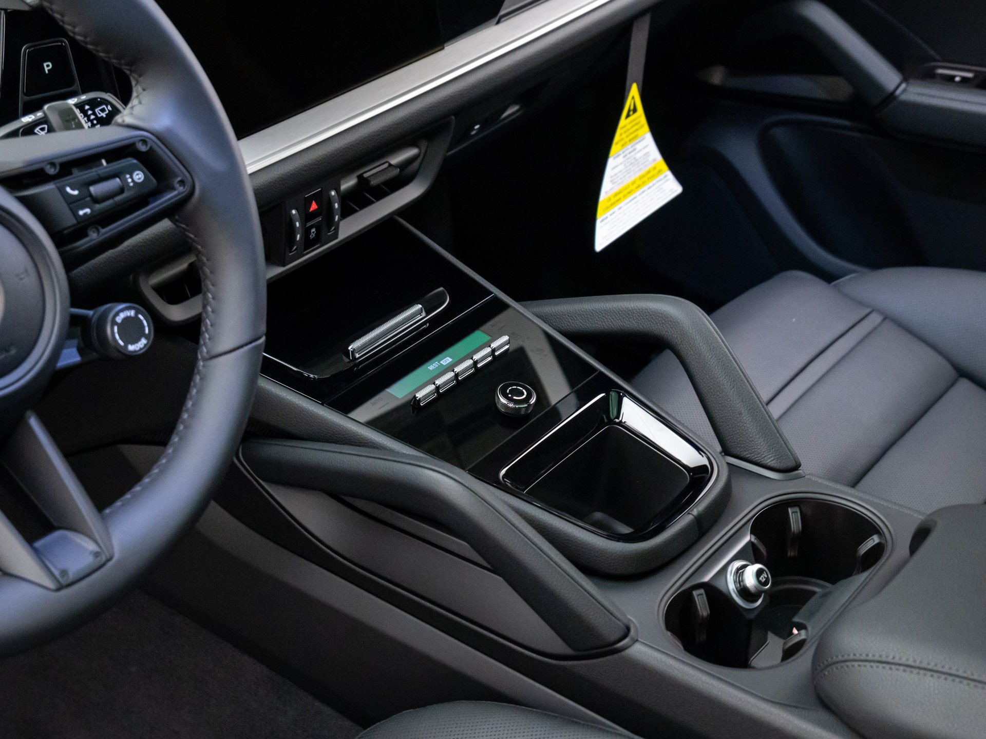 Certified 2026 Porsche Cayenne AWD/4WD image 13